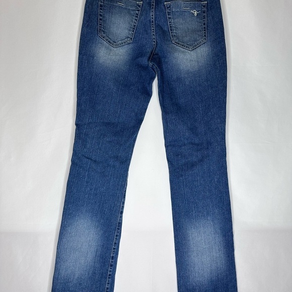 Guess Jeans - Picture 4 of 7